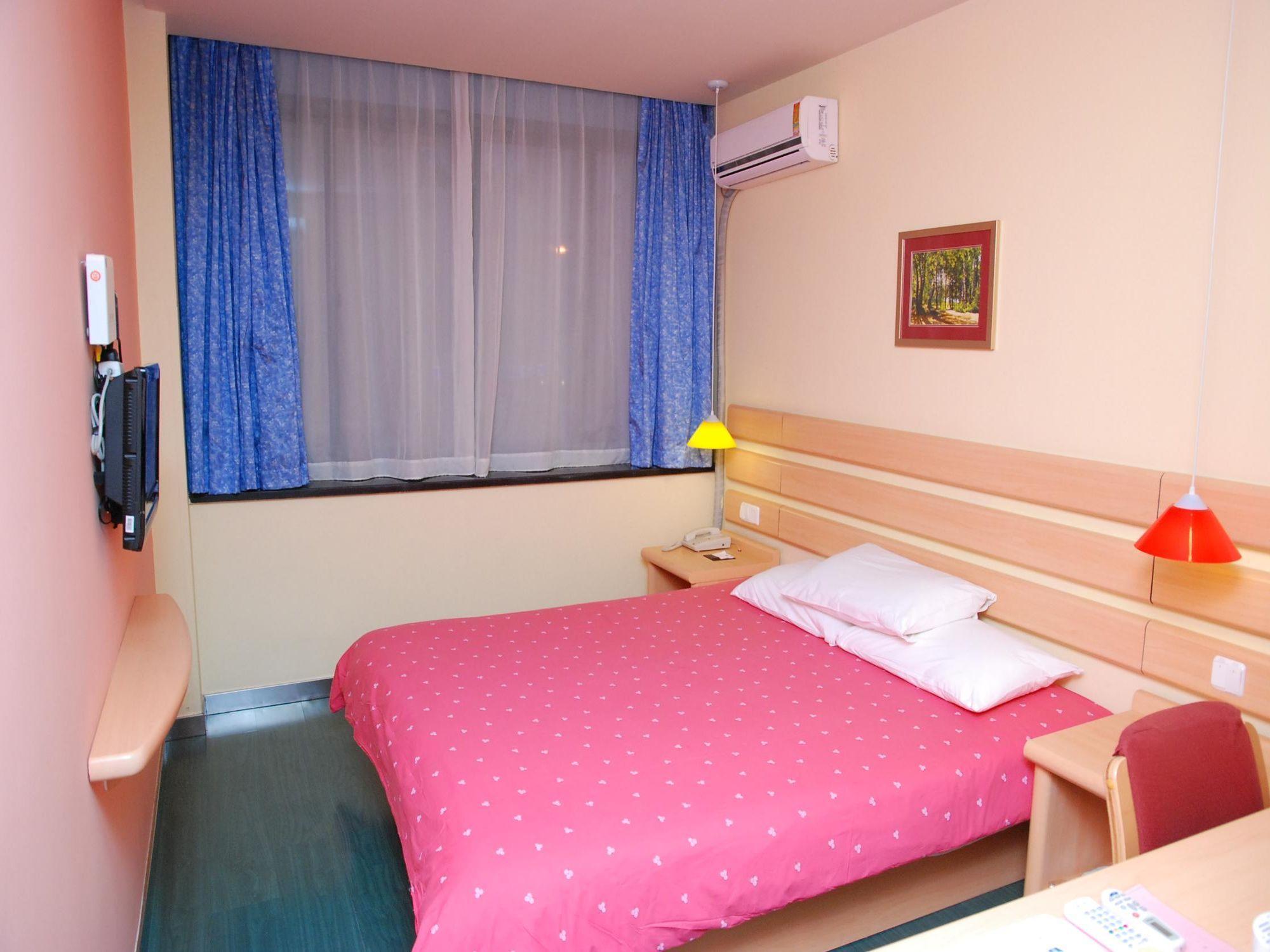 Home Inn Shanghai Railway Station North Square ภายนอก รูปภาพ