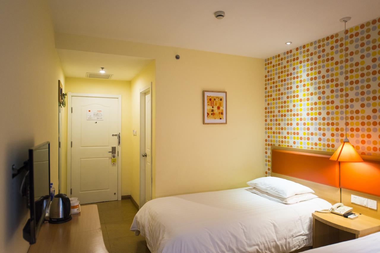 Home Inn Shanghai Railway Station North Square ภายนอก รูปภาพ